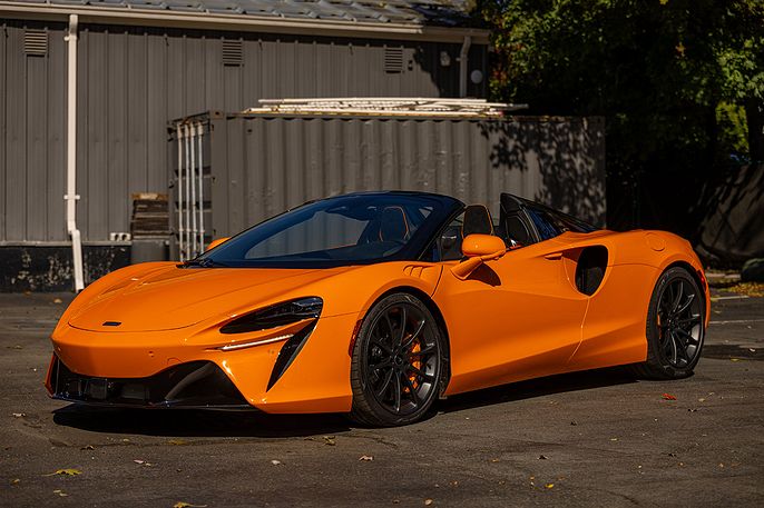 2027 McLaren Artura