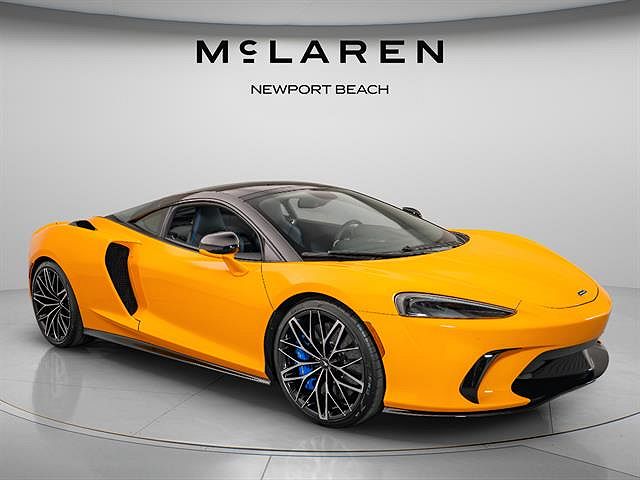 2027 McLaren GT GTS