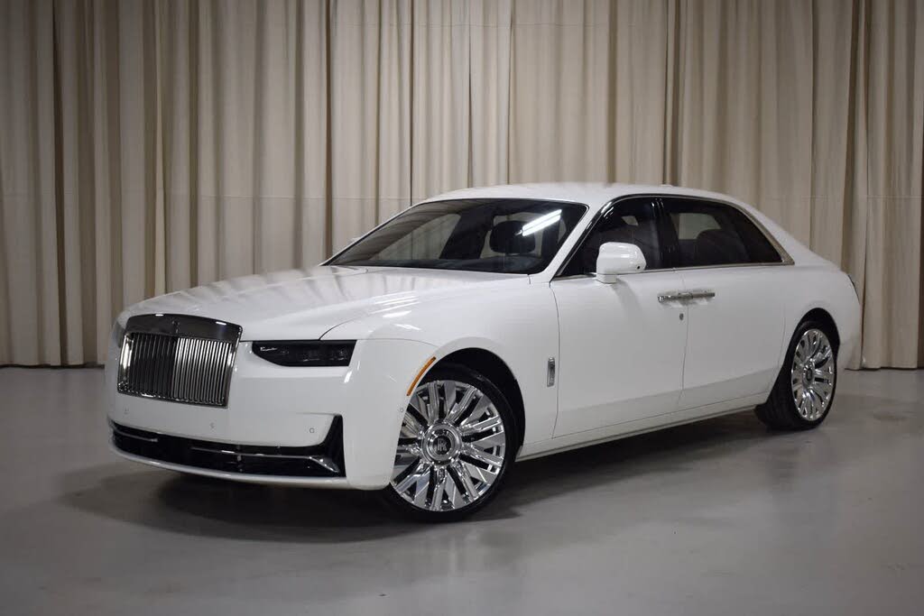 2026 Rolls-Royce Ghost EWB