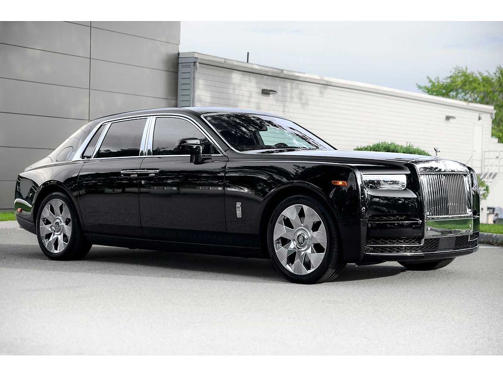 2023 Rolls-Royce Phantom