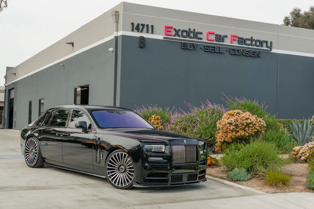 2023 Rolls-Royce Phantom
