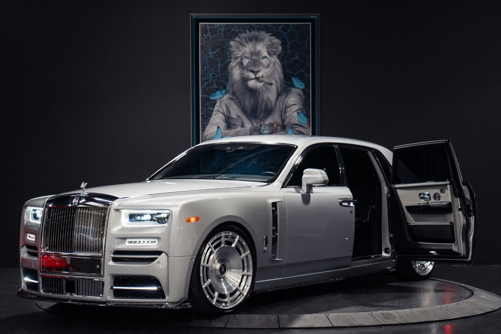 2020 Rolls-Royce Phantom