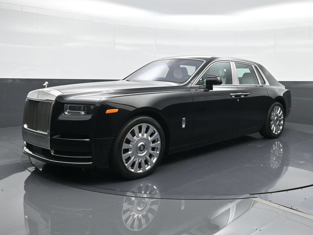2023 Rolls-Royce Phantom