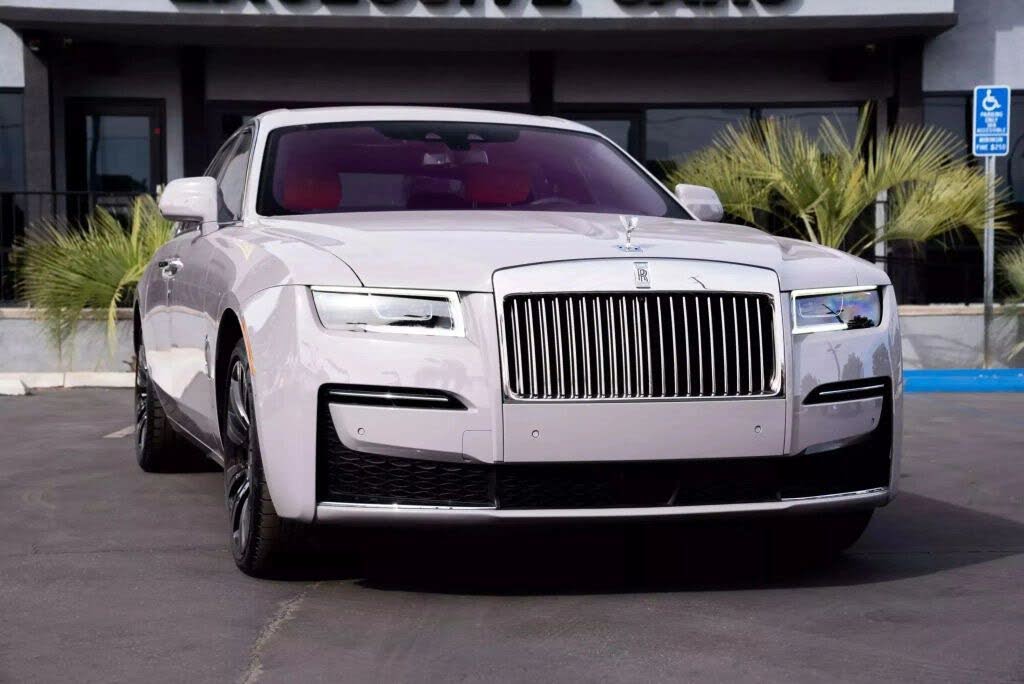 2024 Rolls-Royce Ghost