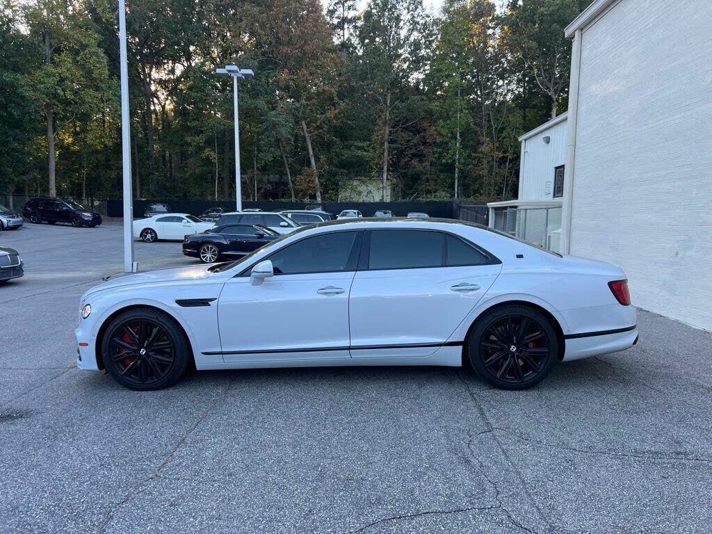 Vehicle Image 4 of 27 for 2020 Bentley Flying Spur