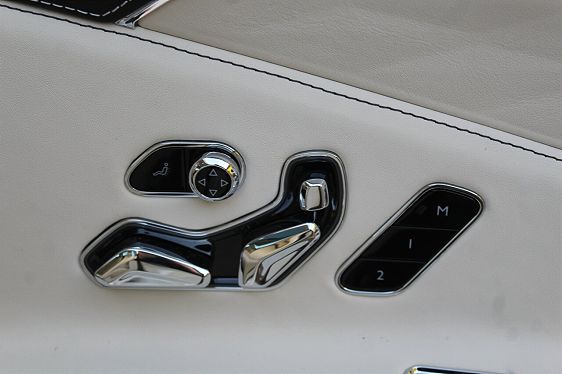 Vehicle Image 81 of 250 for 2021 Bentley Flying Spur