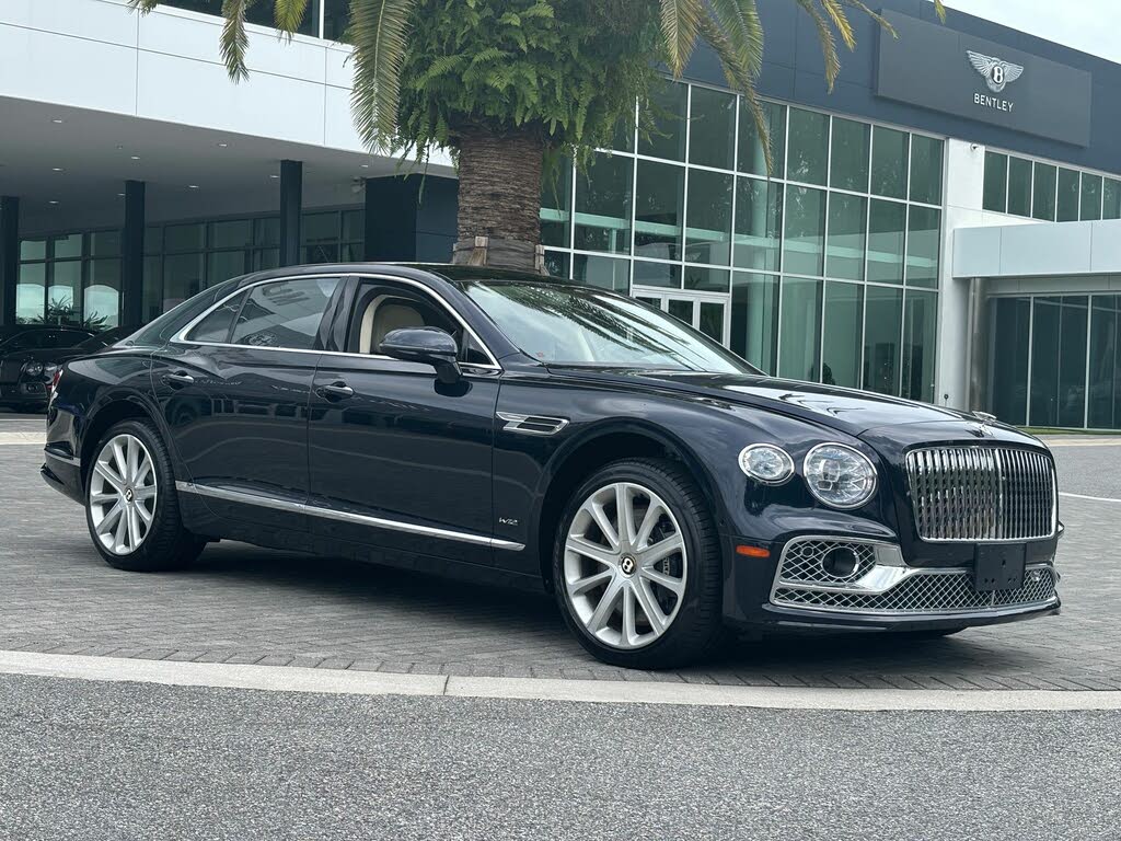 Vehicle Image 1 of 74 for 2020 Bentley Flying Spur