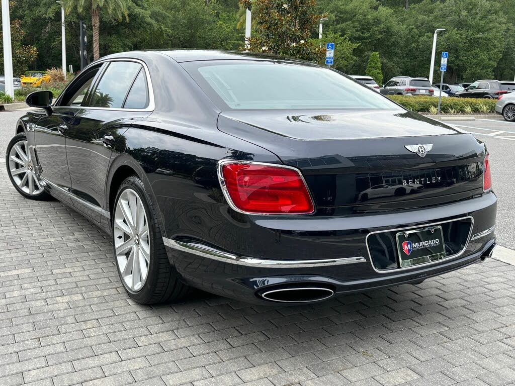 Vehicle Image 14 of 74 for 2020 Bentley Flying Spur