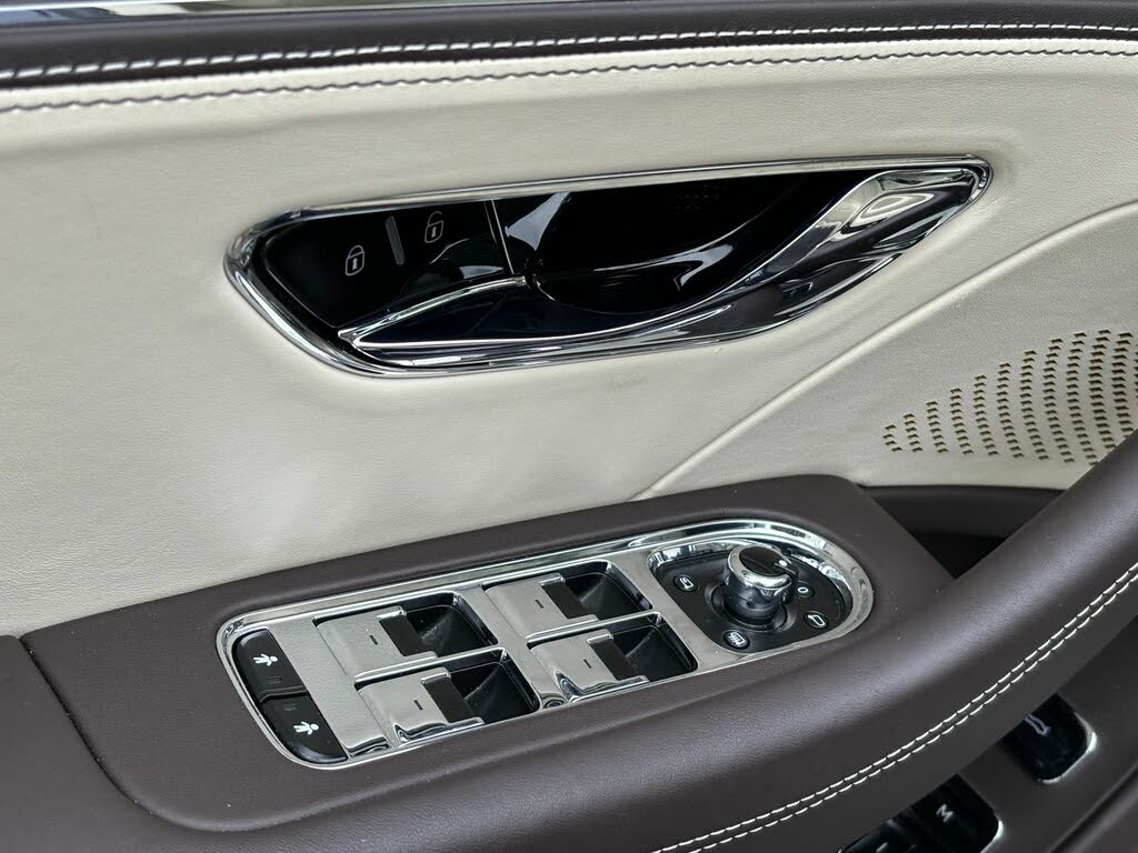 Vehicle Image 53 of 74 for 2020 Bentley Flying Spur