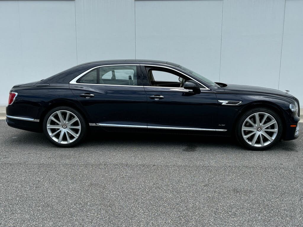 Vehicle Image 7 of 74 for 2020 Bentley Flying Spur