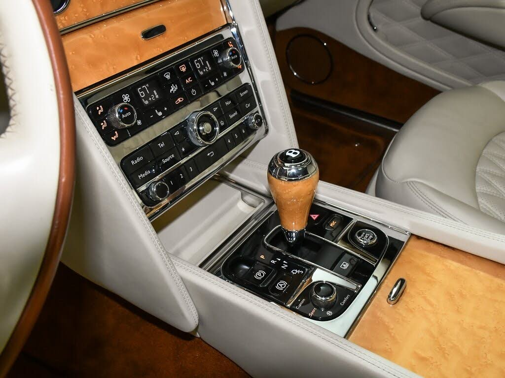 2017 Bentley Mulsanne - 39