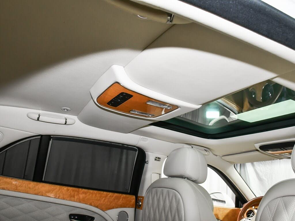 2017 Bentley Mulsanne - 53