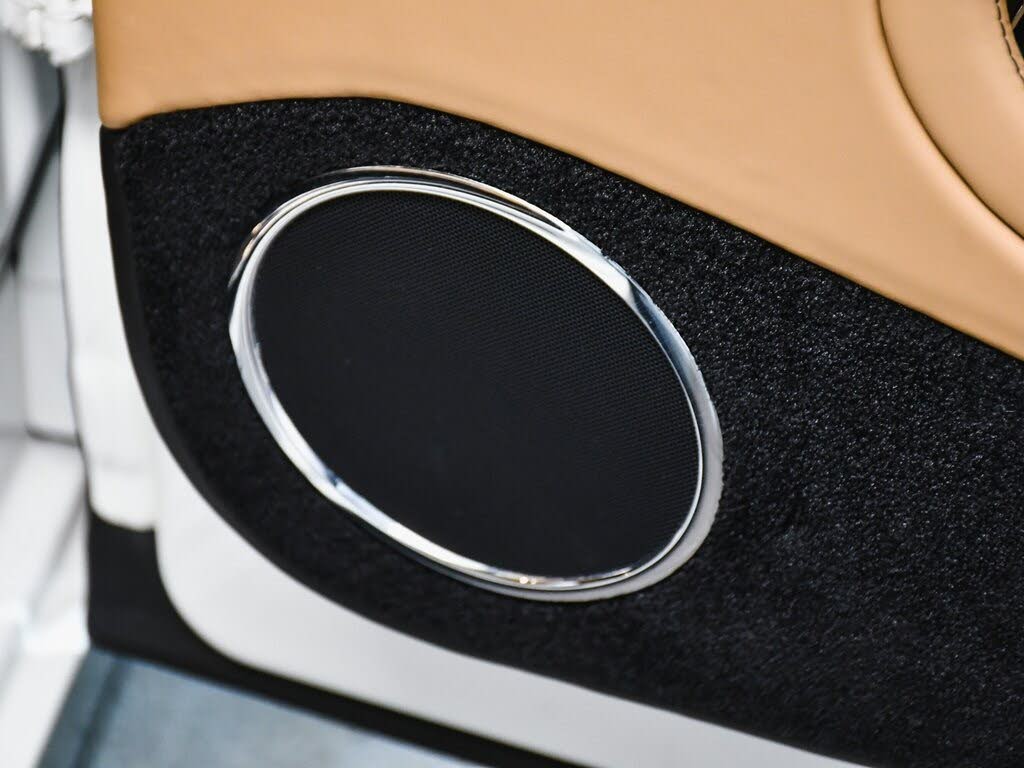 Vehicle Image 13 of 191 for 2017 Bentley Mulsanne
