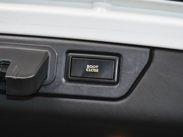 Vehicle Image 146 of 191 for 2017 Bentley Mulsanne