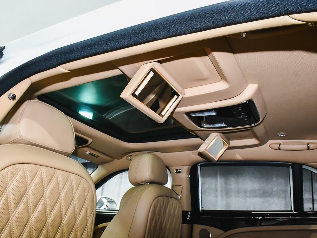 Vehicle Image 45 of 191 for 2017 Bentley Mulsanne
