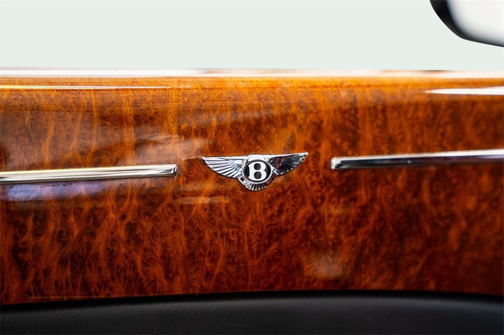 Vehicle Image 13 of 48 for 2018 Bentley Mulsanne