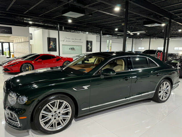 Vehicle Image 2 of 54 for 2021 Bentley Flying Spur