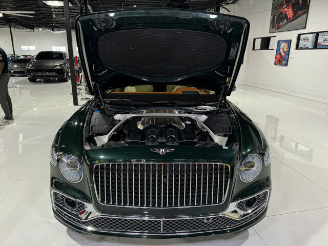 Vehicle Image 42 of 54 for 2021 Bentley Flying Spur