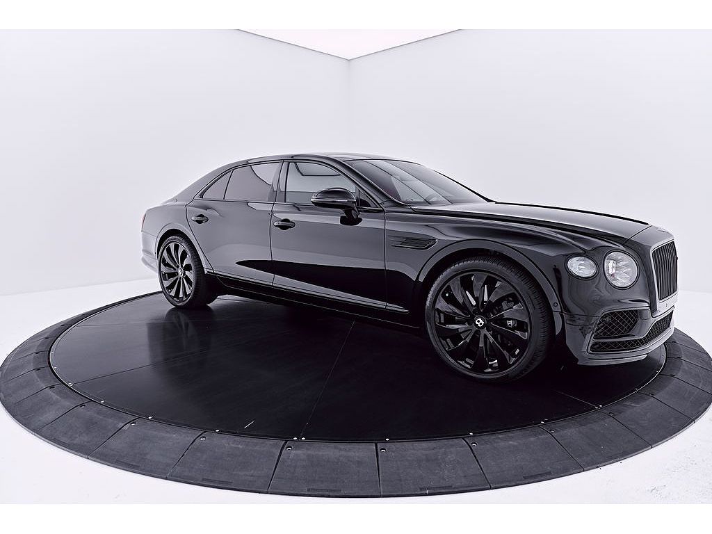 2023 Bentley Flying Spur V8
