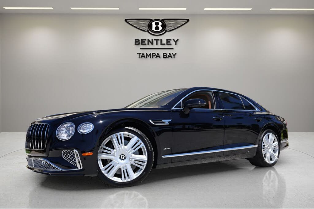 2026 Bentley Flying Spur V8 Azure