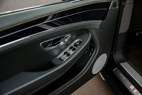 Vehicle Image 13 of 95 for 2020 Bentley Continental