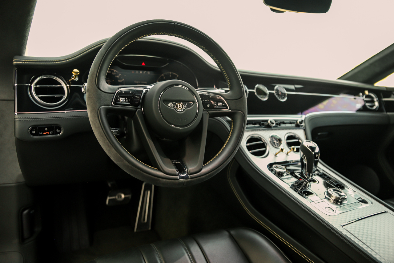 Vehicle Image 25 of 95 for 2020 Bentley Continental