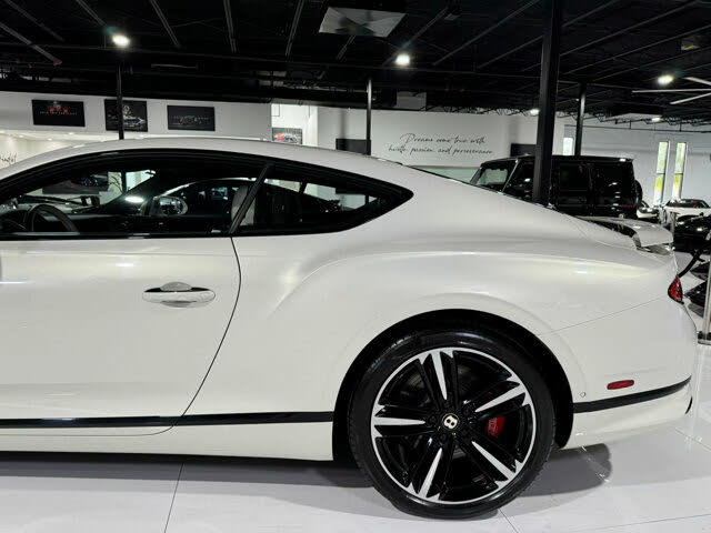 Vehicle Image 41 of 47 for 2020 Bentley Continental