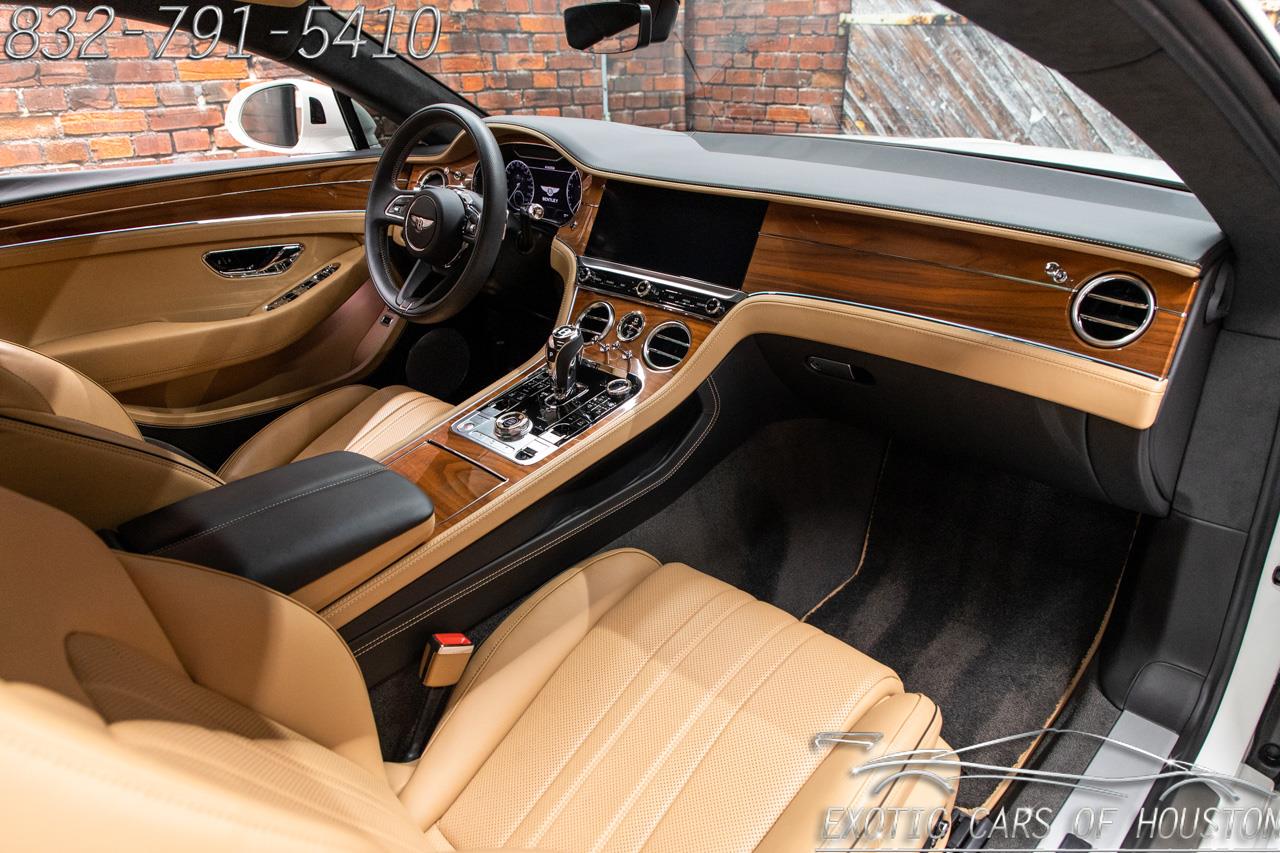 Vehicle Image 30 of 41 for 2022 Bentley Continental