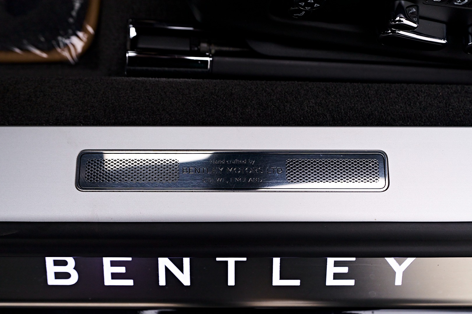 Vehicle Image 35 of 154 for 2020 Bentley Continental