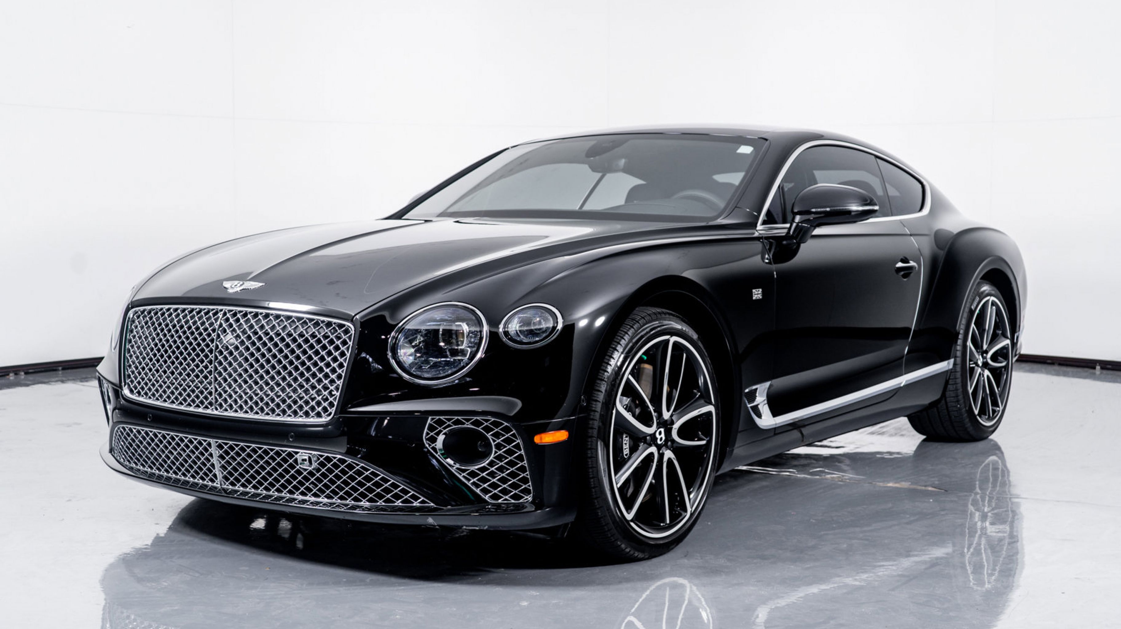 Vehicle Image 24 of 57 for 2020 Bentley Continental