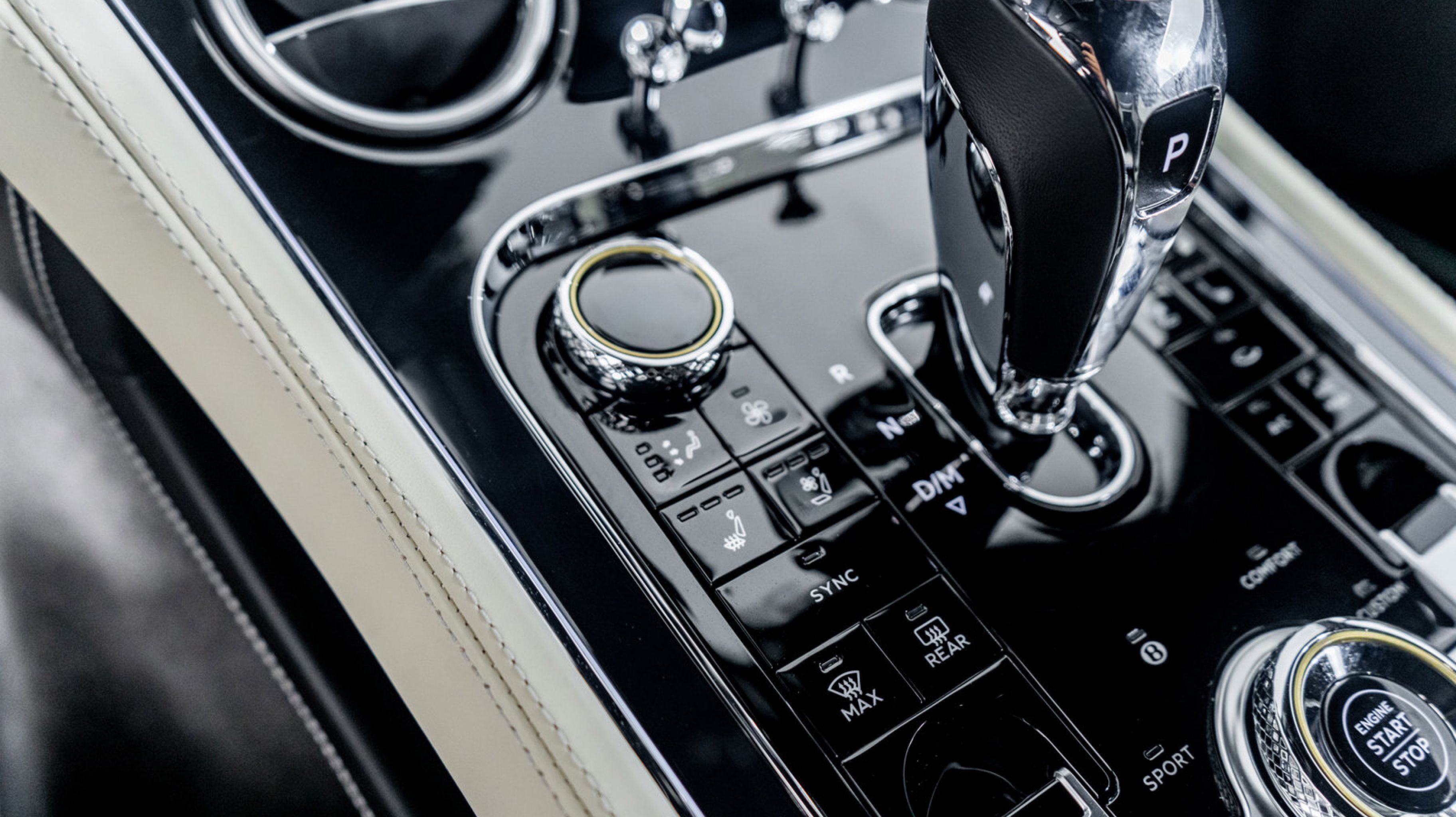 Vehicle Image 45 of 57 for 2020 Bentley Continental