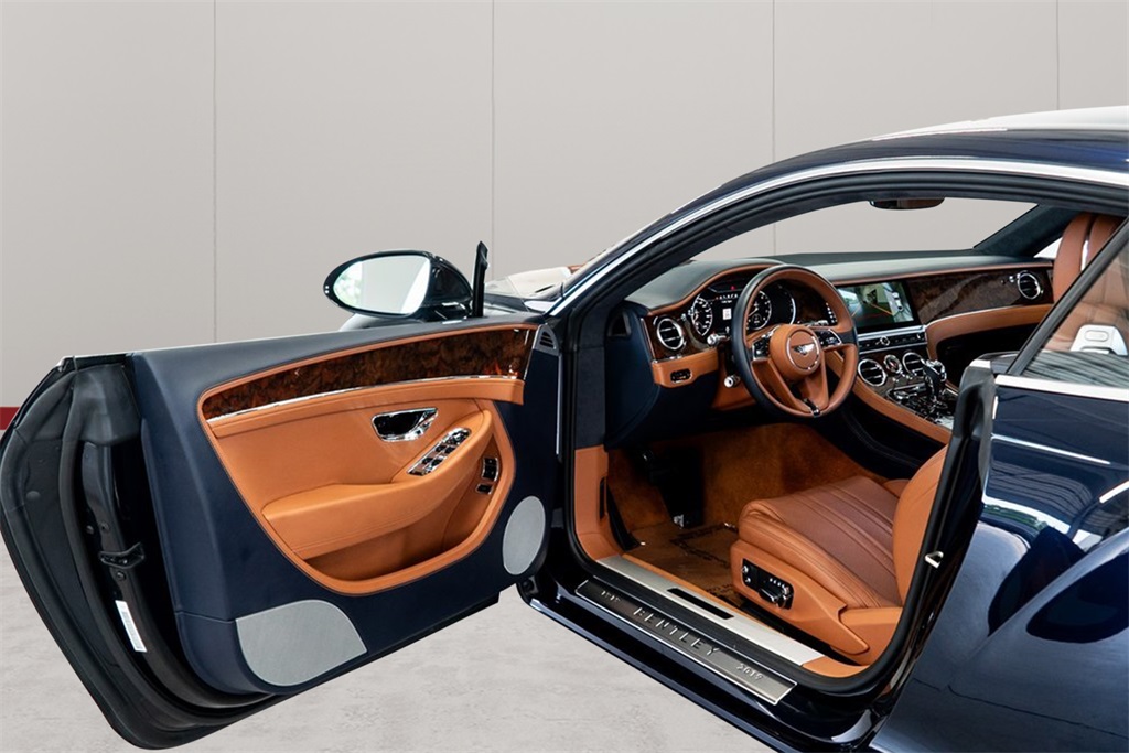 Vehicle Image 19 of 44 for 2020 Bentley Continental