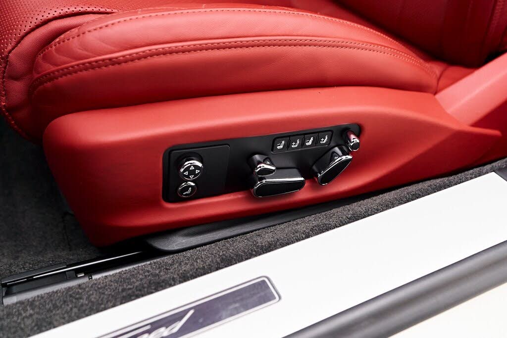 Vehicle Image 33 of 73 for 2022 Bentley Continental