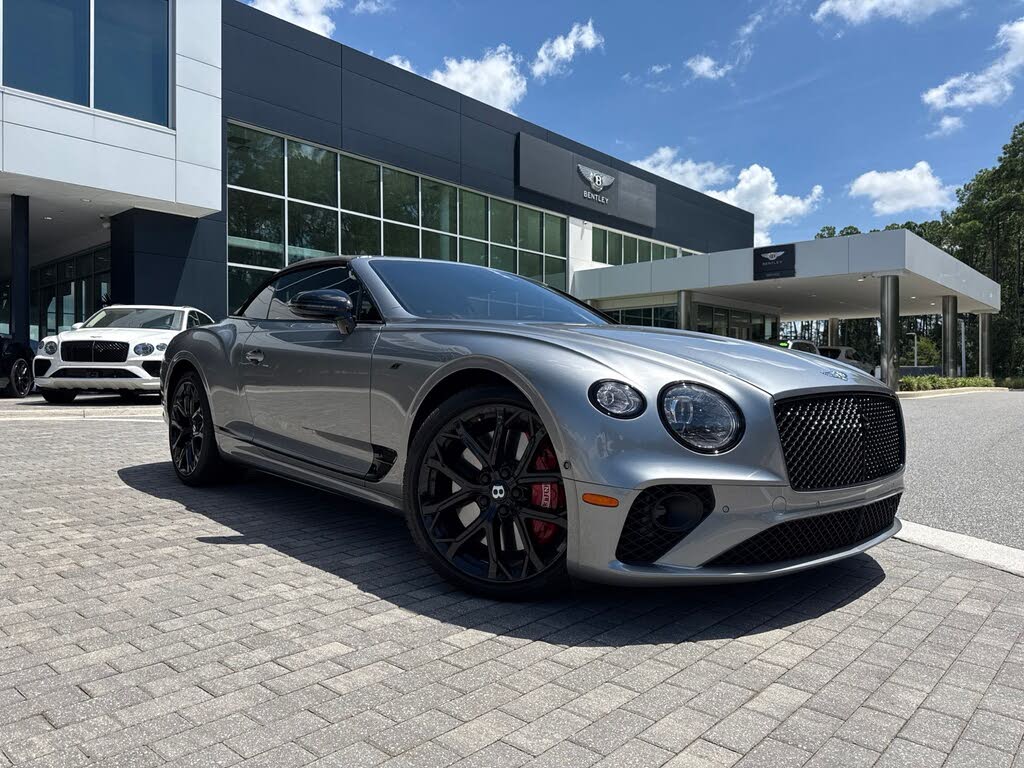 2024 Bentley Continental GTC V8