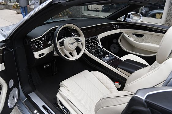 Vehicle Image 11 of 32 for 2022 Bentley Continental