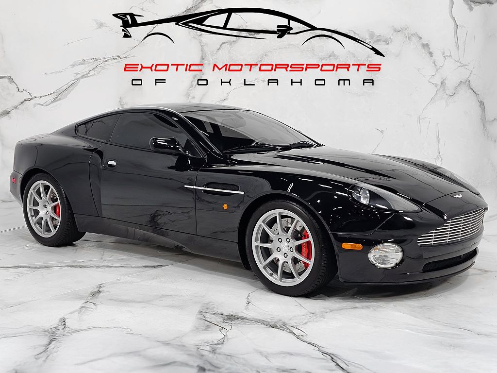 2004 Aston Martin V12 Vanquish