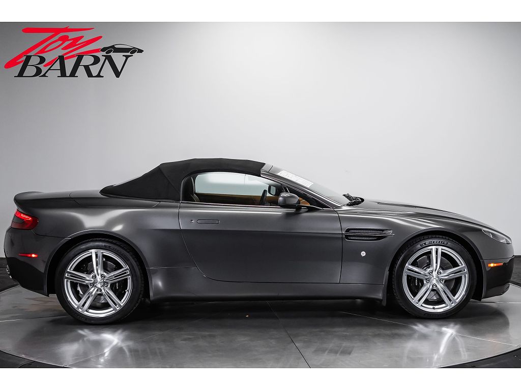 2009 Aston Martin V8 Vantage Roadster MANUAL