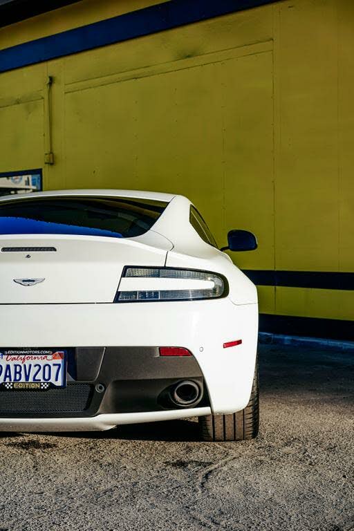 2015 Aston Martin V8 Vantage - 78