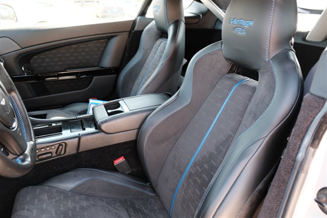 Vehicle Image 11 of 27 for 2016 Aston Martin V8 Vantage