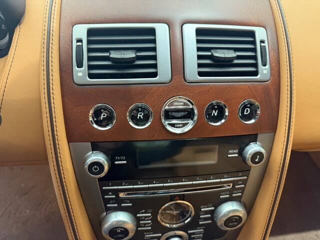 Vehicle Image 13 of 21 for 2015 Aston Martin DB9
