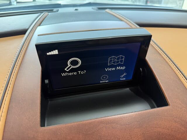 Vehicle Image 16 of 21 for 2015 Aston Martin DB9