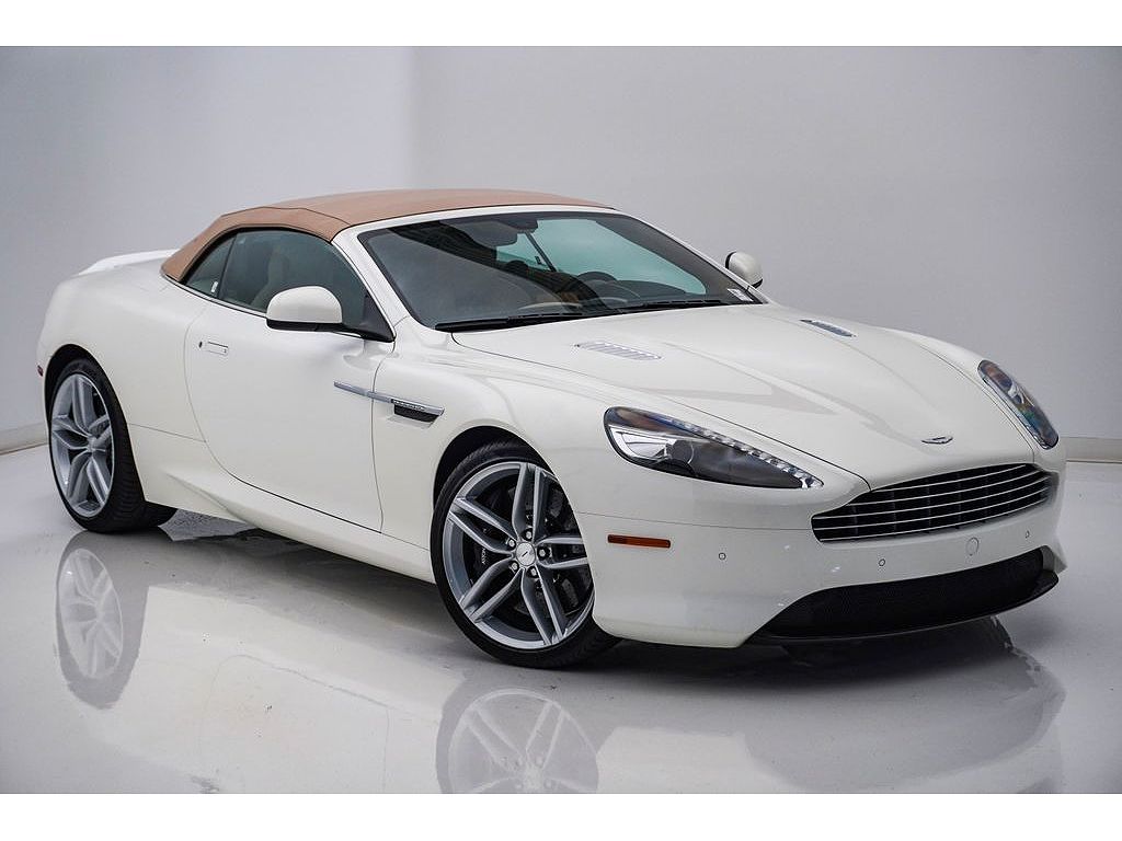2016 Aston Martin DB9 Volante
