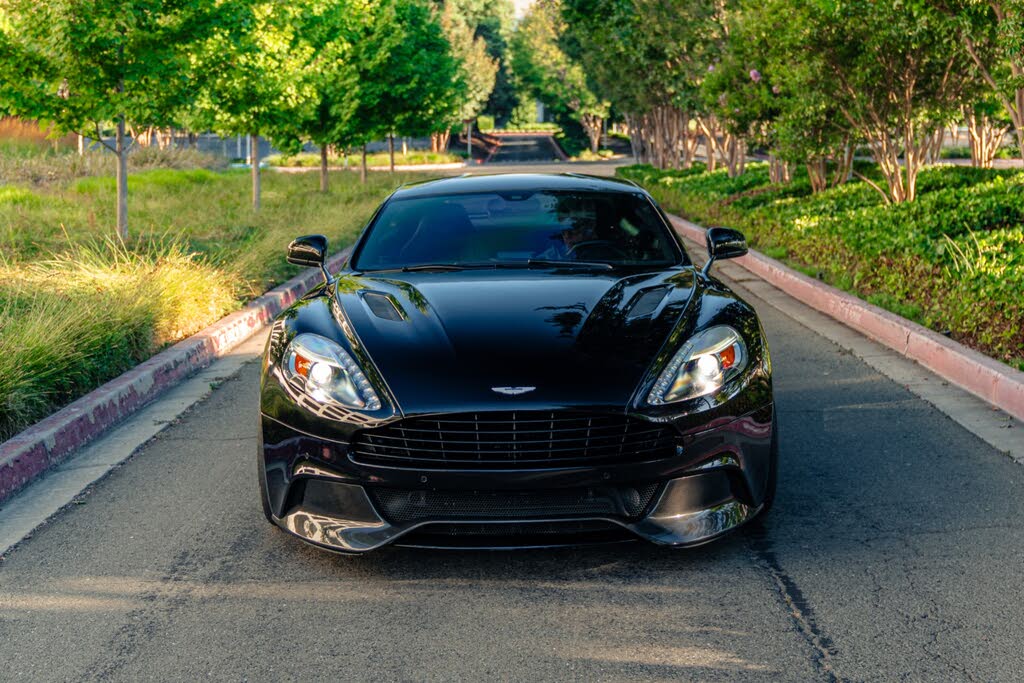 Vehicle Image 5 of 17 for 2014 Aston Martin Vanquish