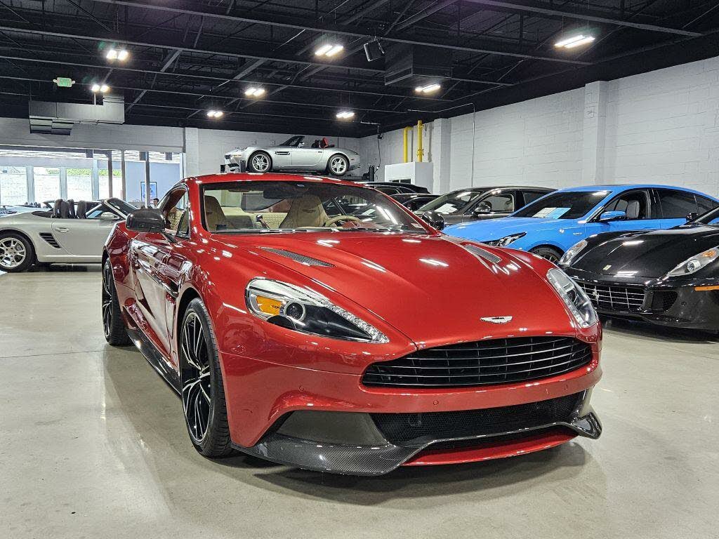 2014 Aston Martin Vanquish - 26