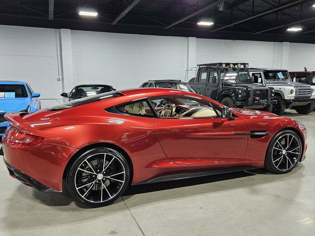 2014 Aston Martin Vanquish - 36