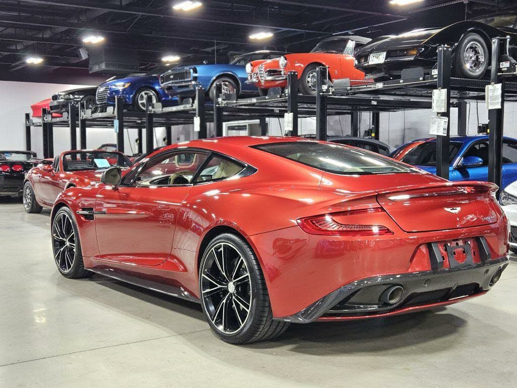 2014 Aston Martin Vanquish - 5