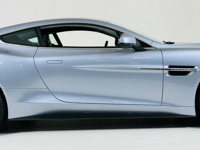 2014 Aston Martin Vanquish - 51