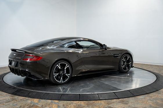 2018 Aston Martin Vanquish S - 10