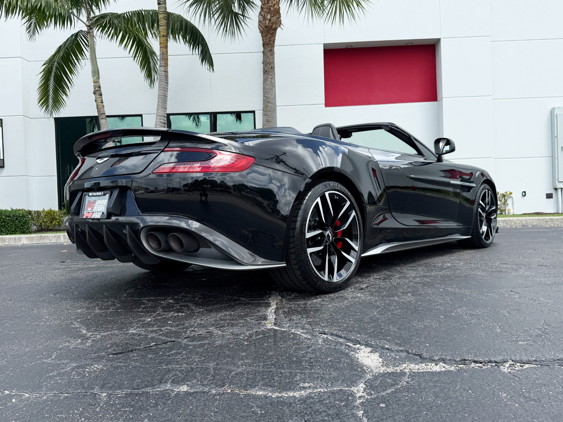 2018 Aston Martin Vanquish S - 43