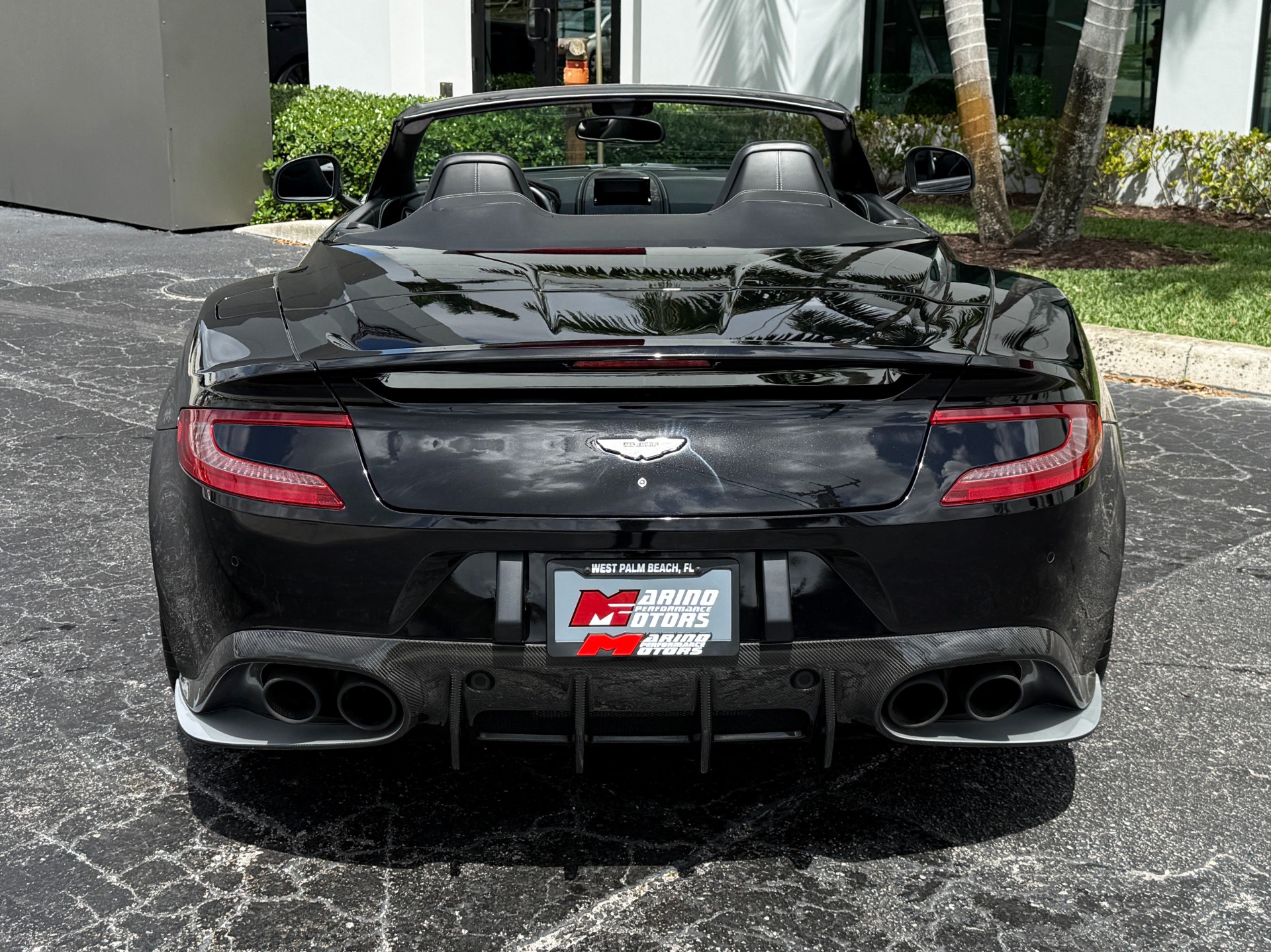 Vehicle Image 57 of 70 for 2018 Aston Martin Vanquish S